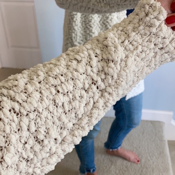 Off White Popcorn Texture Open Cardigan - Picture 8 of 9